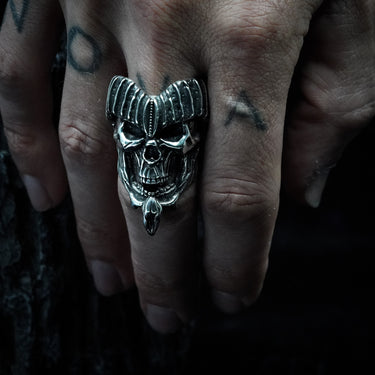 Large S’Tan Bloodstock Ring on model - Sterling Silver - Black Feather Design